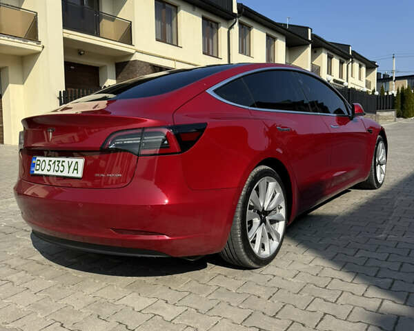 Червоний Тесла Модель 3, об'ємом двигуна 0 л та пробігом 72 тис. км за 18500 $, фото 6 на Automoto.ua