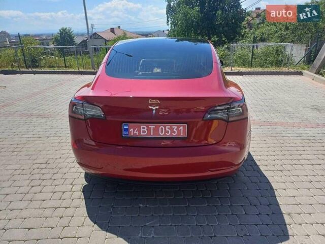 Красный Тесла Модель 3, объемом двигателя 0 л и пробегом 23 тыс. км за 17900 $, фото 3 на Automoto.ua