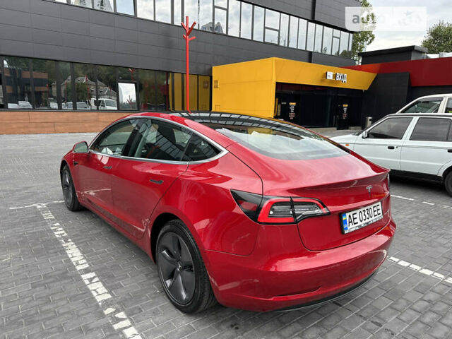 Красный Тесла Модель 3, объемом двигателя 0 л и пробегом 82 тыс. км за 23000 $, фото 4 на Automoto.ua