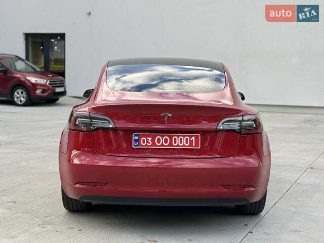 Тесла Модель 3 2019 у Луцьку на Automoto.ua Червоний Тесла Модель 3, об'ємом двигуна 0 л та пробігом 114 тис. км за 16900 $, фото 12 на Automoto.ua