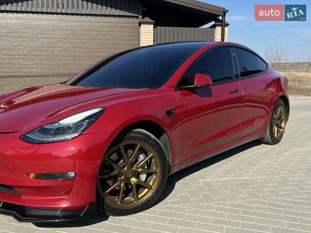Червоний Тесла Модель 3, об'ємом двигуна 0 л та пробігом 60 тис. км за 19300 $, фото 2 на Automoto.ua