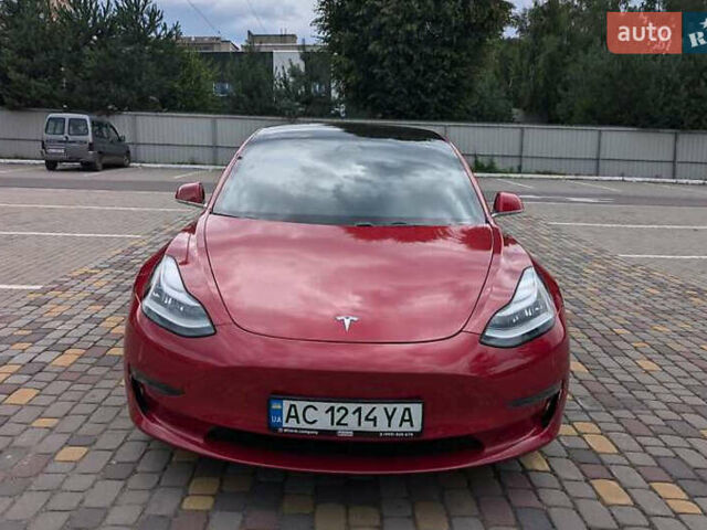Красный Тесла Модель 3, объемом двигателя 0 л и пробегом 67 тыс. км за 16000 $, фото 1 на Automoto.ua