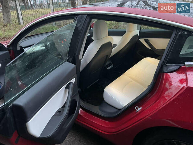 Червоний Тесла Модель 3, об'ємом двигуна 0 л та пробігом 125 тис. км за 15000 $, фото 8 на Automoto.ua
