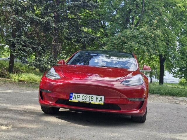 Красный Тесла Модель 3, объемом двигателя 0 л и пробегом 65 тыс. км за 16500 $, фото 1 на Automoto.ua
