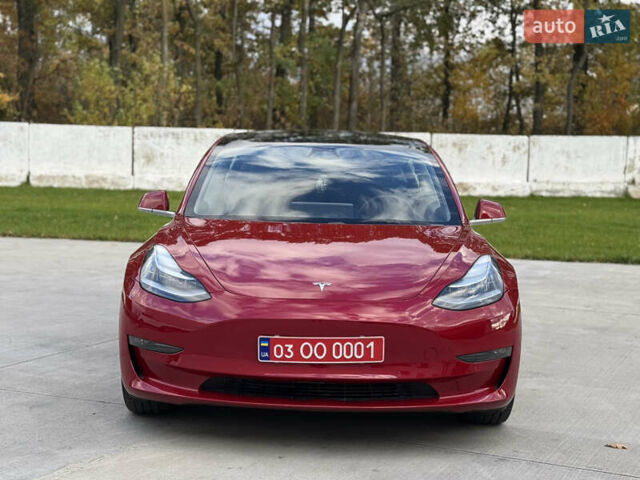 Тесла Модель 3 2019 у Луцьку на Automoto.ua Червоний Тесла Модель 3, об'ємом двигуна 0 л та пробігом 114 тис. км за 16900 $, фото 3 на Automoto.ua