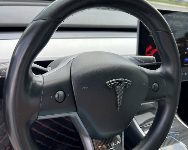 Красный Тесла Модель 3, объемом двигателя 0 л и пробегом 115 тыс. км за 19500 $, фото 18 на Automoto.ua