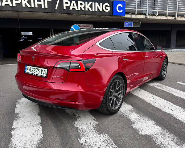 Красный Тесла Модель 3, объемом двигателя 0 л и пробегом 96 тыс. км за 17700 $, фото 10 на Automoto.ua
