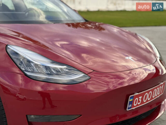 Тесла Модель 3 2019 у Луцьку на Automoto.ua Червоний Тесла Модель 3, об'ємом двигуна 0 л та пробігом 114 тис. км за 16900 $, фото 20 на Automoto.ua