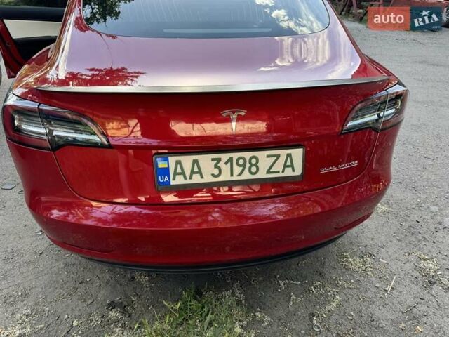 Красный Тесла Модель 3, объемом двигателя 0 л и пробегом 130 тыс. км за 17000 $, фото 5 на Automoto.ua
