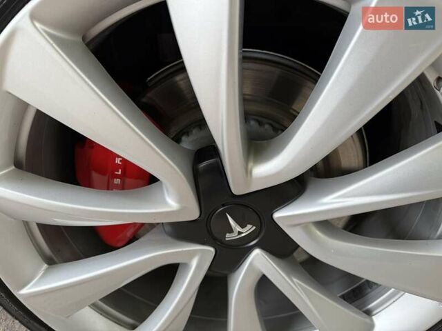 Красный Тесла Модель 3, объемом двигателя 0 л и пробегом 86 тыс. км за 19300 $, фото 14 на Automoto.ua