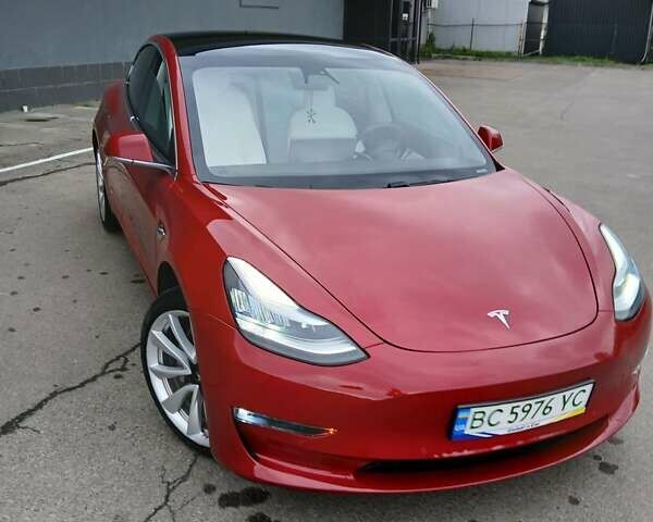 Червоний Тесла Модель 3, об'ємом двигуна 0 л та пробігом 105 тис. км за 17500 $, фото 9 на Automoto.ua