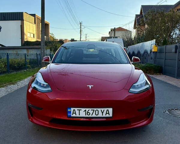 Червоний Тесла Модель 3, об'ємом двигуна 0 л та пробігом 84 тис. км за 18200 $, фото 1 на Automoto.ua
