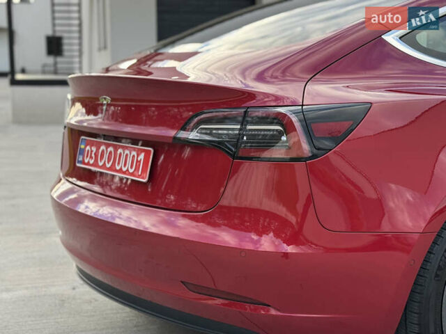 Тесла Модель 3 2019 у Луцьку на Automoto.ua Червоний Тесла Модель 3, об'ємом двигуна 0 л та пробігом 114 тис. км за 16900 $, фото 25 на Automoto.ua
