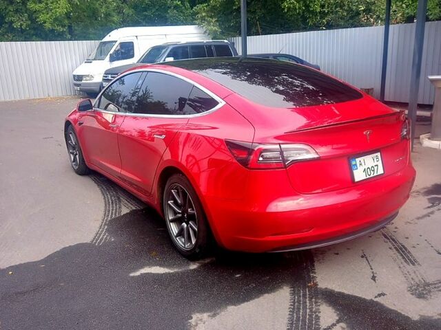 Красный Тесла Модель 3, объемом двигателя 0 л и пробегом 103 тыс. км за 24000 $, фото 4 на Automoto.ua