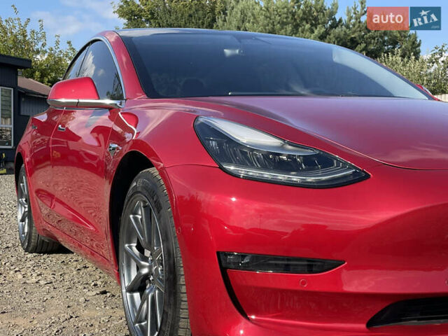 Красный Тесла Модель 3, объемом двигателя 0 л и пробегом 120 тыс. км за 18999 $, фото 9 на Automoto.ua