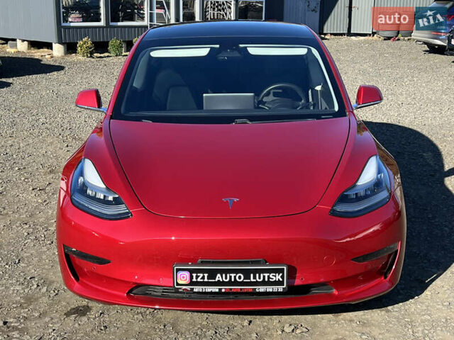 Тесла Модель 3 2020 у Луцьку на Automoto.ua Червоний Тесла Модель 3, об'ємом двигуна 0 л та пробігом 120 тис. км за 18500 $, фото 2 на Automoto.ua
