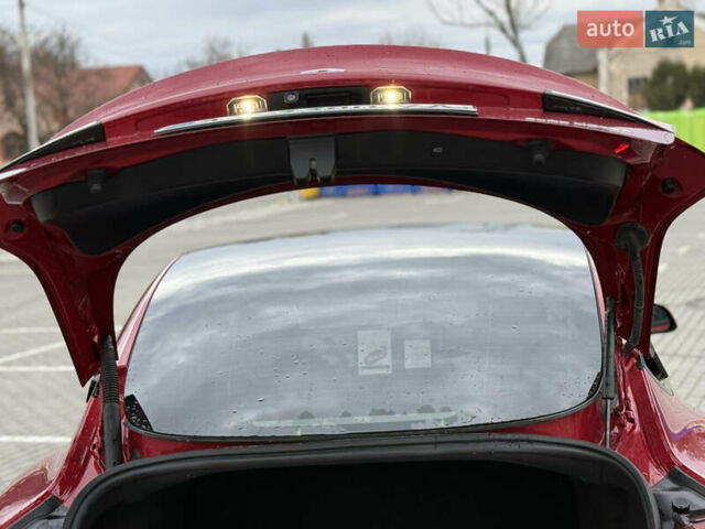 Красный Тесла Модель 3, объемом двигателя 0 л и пробегом 85 тыс. км за 22999 $, фото 32 на Automoto.ua