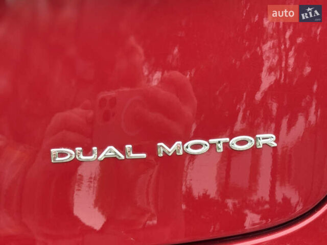 Красный Тесла Модель 3, объемом двигателя 0 л и пробегом 85 тыс. км за 22999 $, фото 9 на Automoto.ua