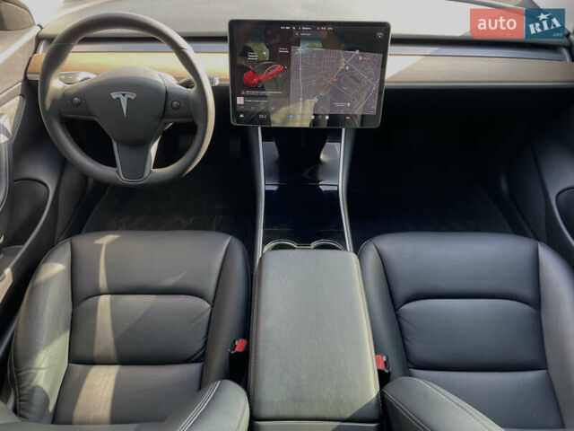 Тесла Модель 3 2020 у Луцьку на Automoto.ua Червоний Тесла Модель 3, об'ємом двигуна 0 л та пробігом 120 тис. км за 18500 $, фото 47 на Automoto.ua