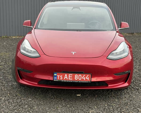 Красный Тесла Модель 3, объемом двигателя 0 л и пробегом 120 тыс. км за 18500 $, фото 2 на Automoto.ua