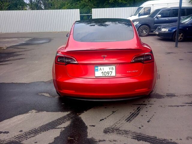 Красный Тесла Модель 3, объемом двигателя 0 л и пробегом 103 тыс. км за 24000 $, фото 5 на Automoto.ua