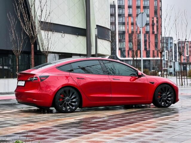 Червоний Тесла Модель 3, об'ємом двигуна 0 л та пробігом 41 тис. км за 35000 $, фото 2 на Automoto.ua
