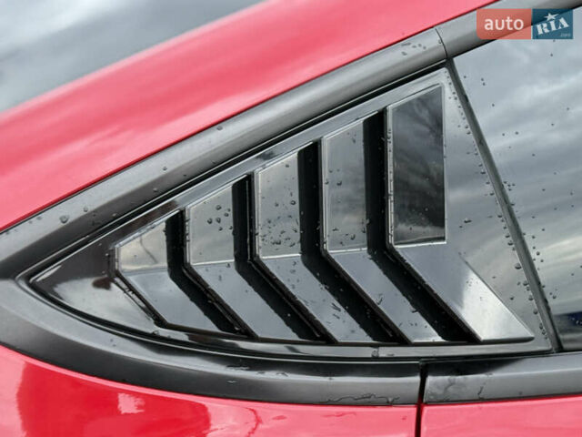Красный Тесла Модель 3, объемом двигателя 0 л и пробегом 85 тыс. км за 22999 $, фото 34 на Automoto.ua