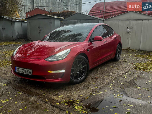 Красный Тесла Модель 3, объемом двигателя 0 л и пробегом 38 тыс. км за 21000 $, фото 3 на Automoto.ua