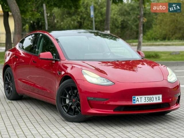 Красный Тесла Модель 3, объемом двигателя 0 л и пробегом 85 тыс. км за 22999 $, фото 17 на Automoto.ua