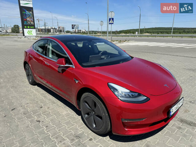 Красный Тесла Модель 3, объемом двигателя 0 л и пробегом 19 тыс. км за 17900 $, фото 3 на Automoto.ua