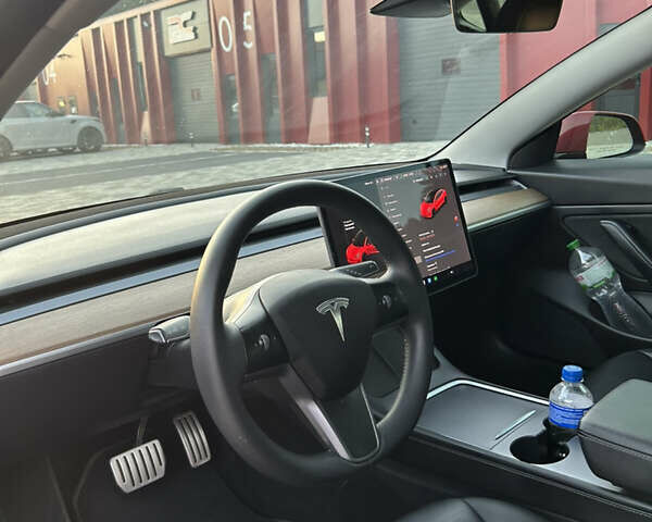 Тесла Модель 3 2020 в Львове на Automoto.ua Красный Тесла Модель 3, объемом двигателя 0 л и пробегом 80 тыс. км за 22000 $, фото 14 на Automoto.ua