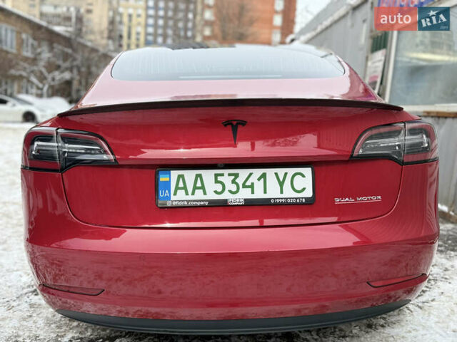 Красный Тесла Модель 3, объемом двигателя 0 л и пробегом 92 тыс. км за 15700 $, фото 11 на Automoto.ua