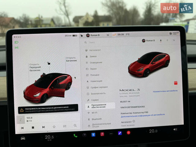 Красный Тесла Модель 3, объемом двигателя 0 л и пробегом 85 тыс. км за 22999 $, фото 39 на Automoto.ua