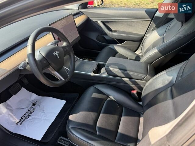 Червоний Тесла Модель 3, об'ємом двигуна 0 л та пробігом 199 тис. км за 17000 $, фото 2 на Automoto.ua