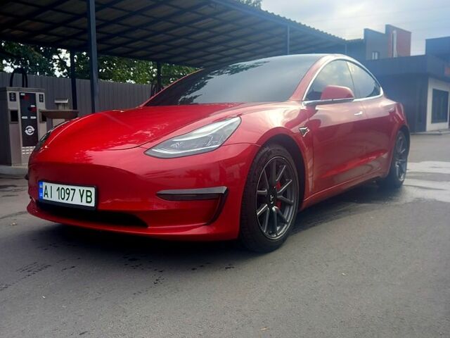 Красный Тесла Модель 3, объемом двигателя 0 л и пробегом 103 тыс. км за 24000 $, фото 2 на Automoto.ua