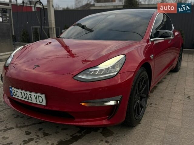 Красный Тесла Модель 3, объемом двигателя 0 л и пробегом 160 тыс. км за 15500 $, фото 2 на Automoto.ua
