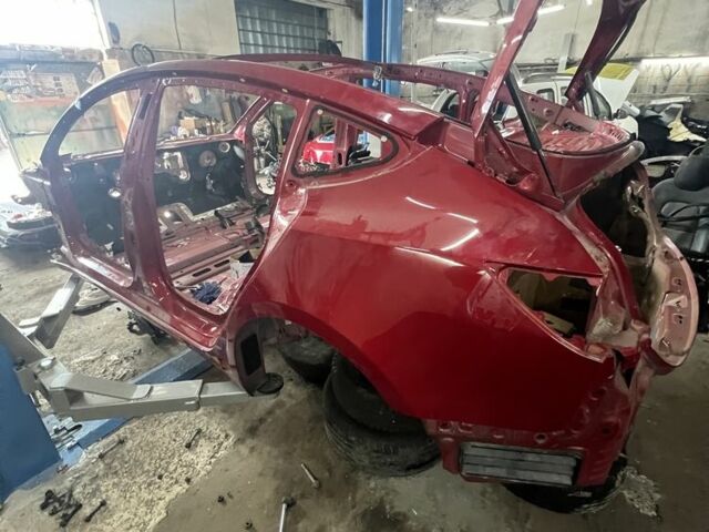Красный Тесла Модель 3, объемом двигателя 0 л и пробегом 138 тыс. км за 350 $, фото 4 на Automoto.ua
