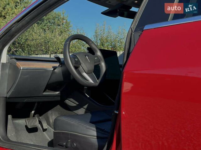 Тесла Модель 3 2020 у Луцьку на Automoto.ua Червоний Тесла Модель 3, об'ємом двигуна 0 л та пробігом 120 тис. км за 18500 $, фото 26 на Automoto.ua