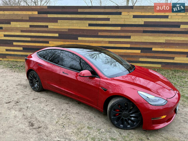 Червоний Тесла Модель 3, об'ємом двигуна 0 л та пробігом 145 тис. км за 18999 $, фото 1 на Automoto.ua