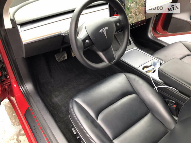 Красный Тесла Модель 3, объемом двигателя 0 л и пробегом 55 тыс. км за 21500 $, фото 18 на Automoto.ua
