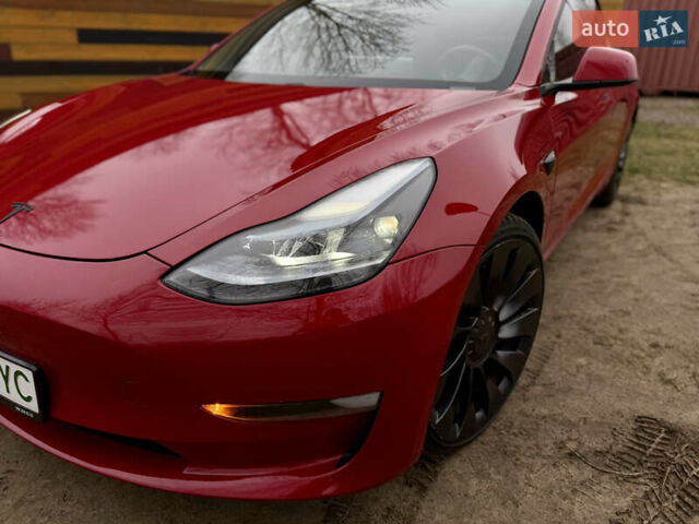 Червоний Тесла Модель 3, об'ємом двигуна 0 л та пробігом 145 тис. км за 18999 $, фото 3 на Automoto.ua