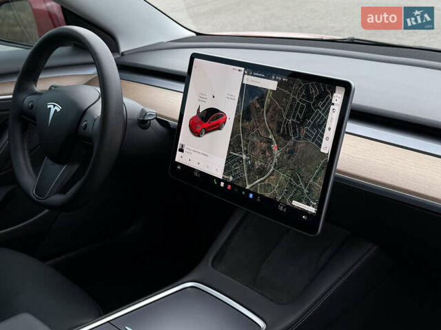 Тесла Модель 3 2021 в Дрогобыче на Automoto.ua Красный Тесла Модель 3, объемом двигателя 0 л и пробегом 145 тыс. км за 19599 $, фото 75 на Automoto.ua