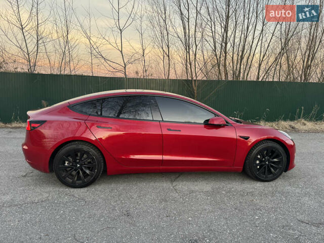 Красный Тесла Модель 3, объемом двигателя 0 л и пробегом 37 тыс. км за 21500 $, фото 3 на Automoto.ua