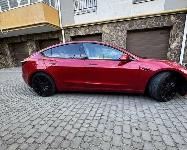 Червоний Тесла Модель 3, об'ємом двигуна 0 л та пробігом 75 тис. км за 27500 $, фото 4 на Automoto.ua