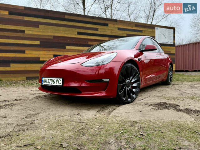 Червоний Тесла Модель 3, об'ємом двигуна 0 л та пробігом 145 тис. км за 18999 $, фото 5 на Automoto.ua