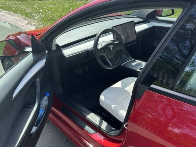 Красный Тесла Модель 3, объемом двигателя 0 л и пробегом 114 тыс. км за 21600 $, фото 12 на Automoto.ua