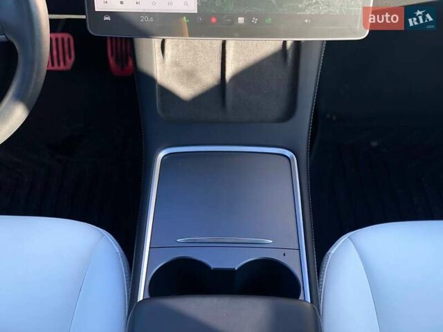 Красный Тесла Модель 3, объемом двигателя 0 л и пробегом 147 тыс. км за 18900 $, фото 10 на Automoto.ua