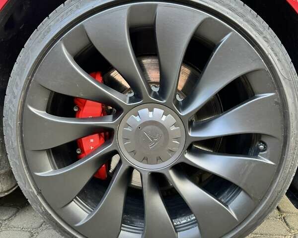 Червоний Тесла Модель 3, об'ємом двигуна 0 л та пробігом 75 тис. км за 27500 $, фото 29 на Automoto.ua