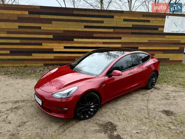 Червоний Тесла Модель 3, об'ємом двигуна 0 л та пробігом 145 тис. км за 18999 $, фото 6 на Automoto.ua