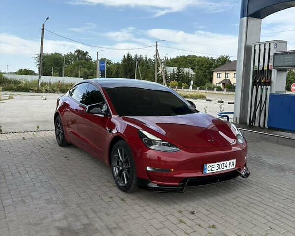 Красный Тесла Модель 3, объемом двигателя 0 л и пробегом 86 тыс. км за 21100 $, фото 17 на Automoto.ua